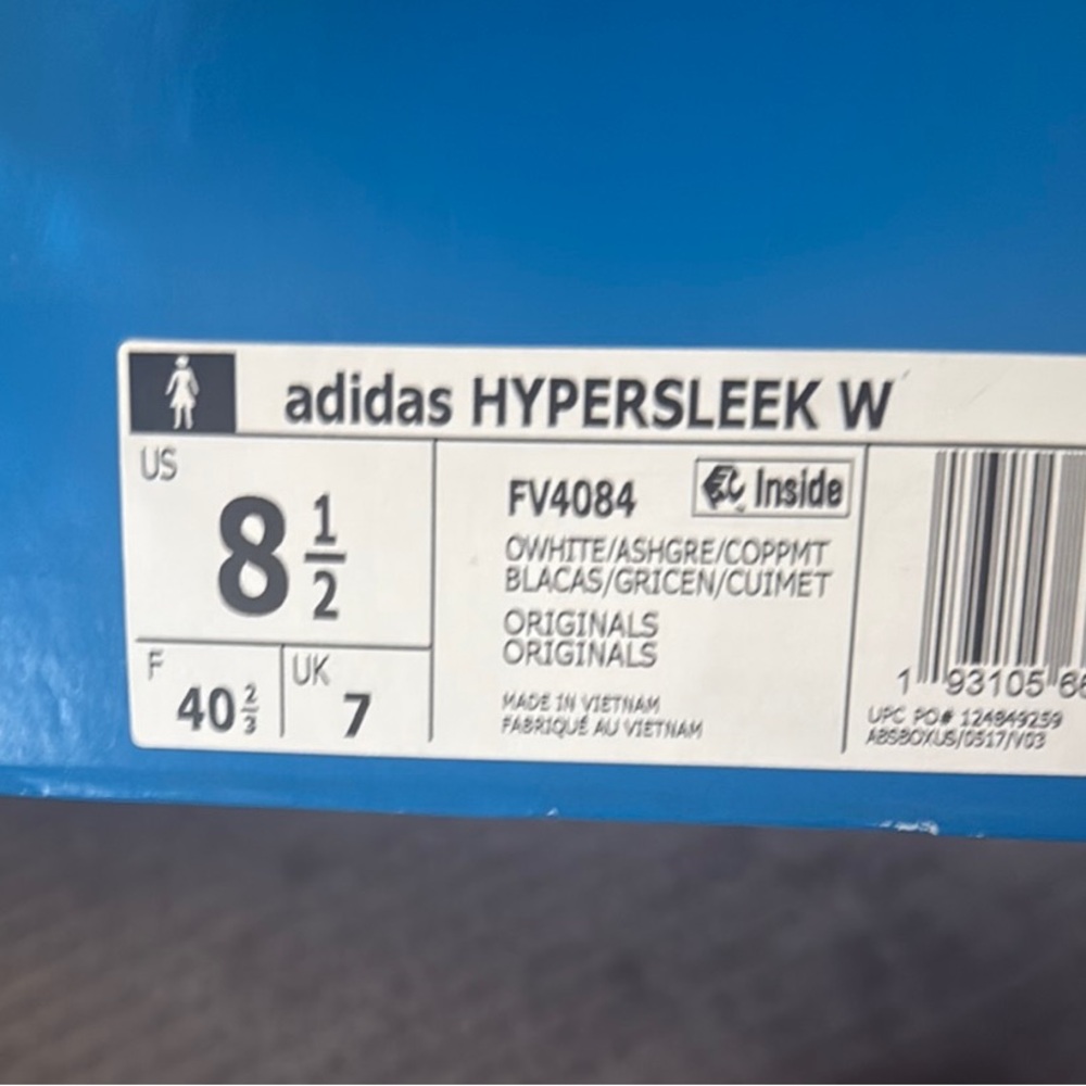 Adidas White and Green Sneakers  8.5W